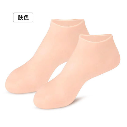 SilkySoft Moisture Gloves & Socks